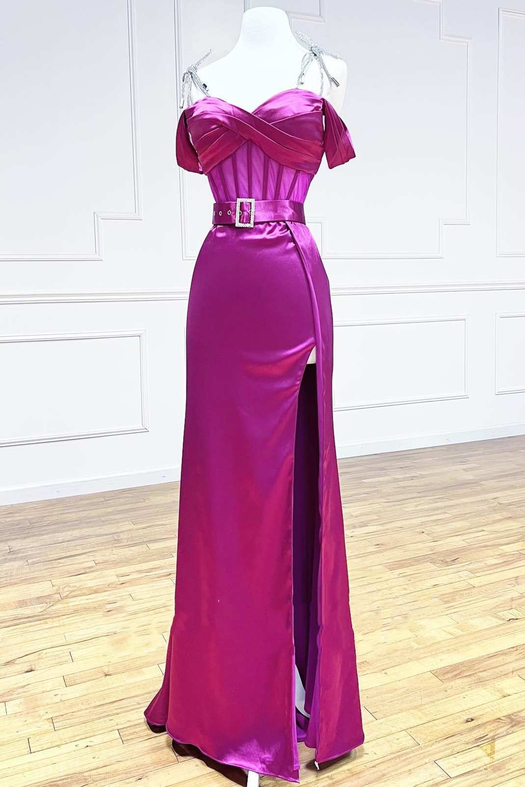 Belted prom outlet dress