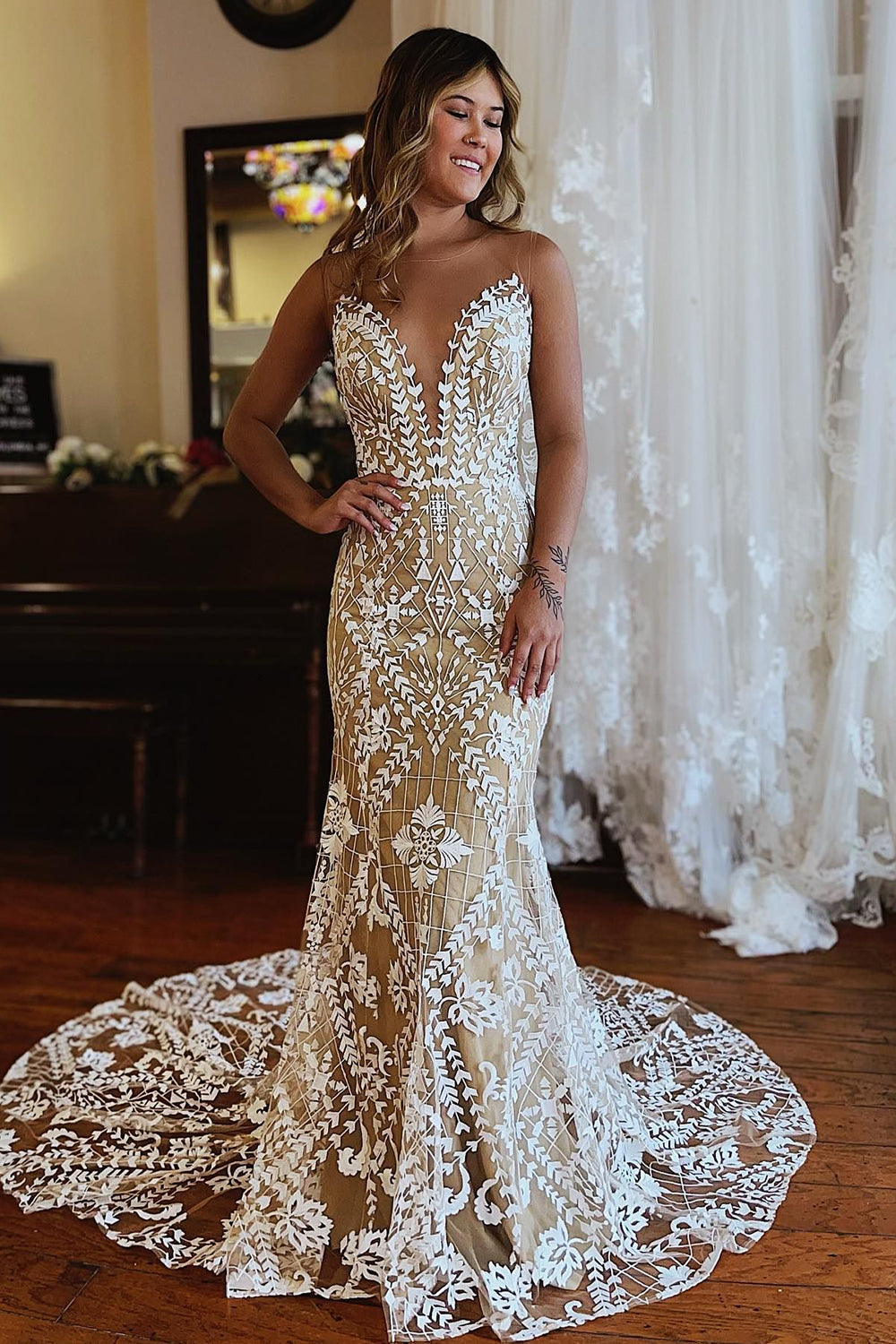 Mermaid champagne wedding dress hotsell