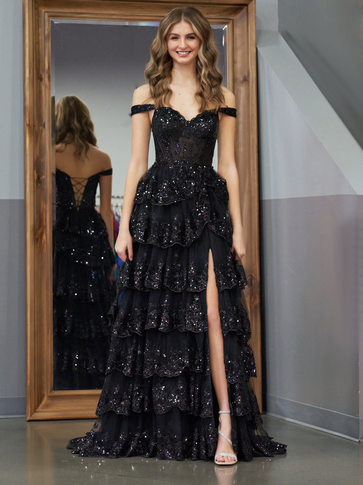 black princess sweetheart prom dress