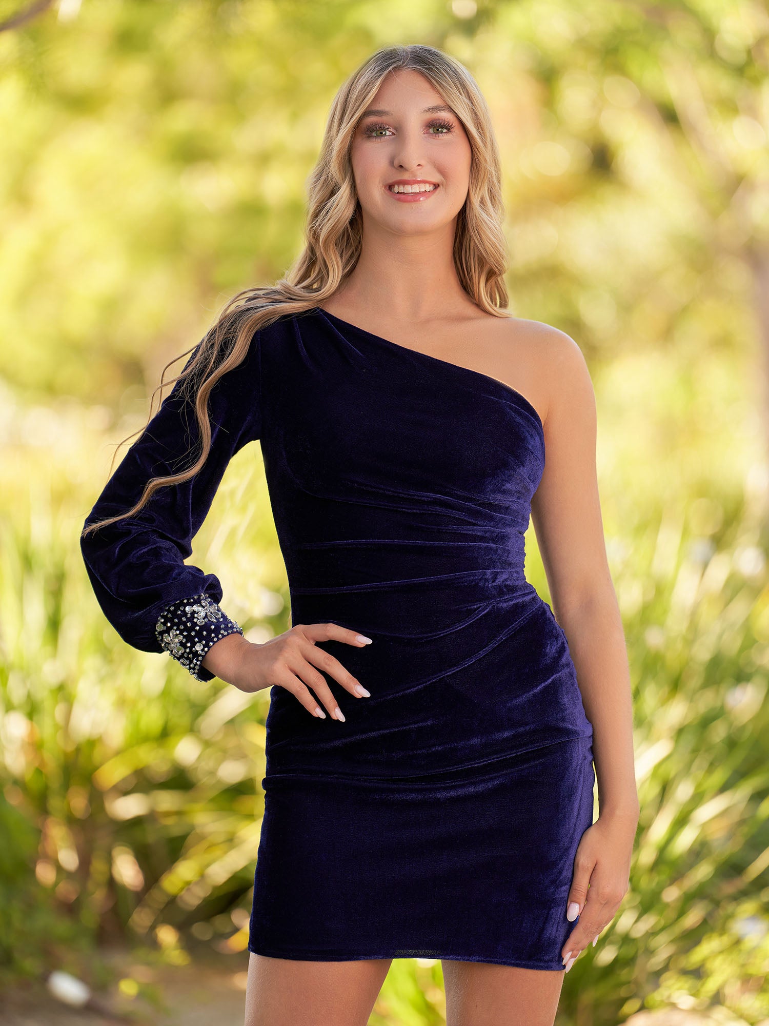 Opal Sheath One-Shoulder Long Sleeve Velvet Homecoming Dress | KissProm