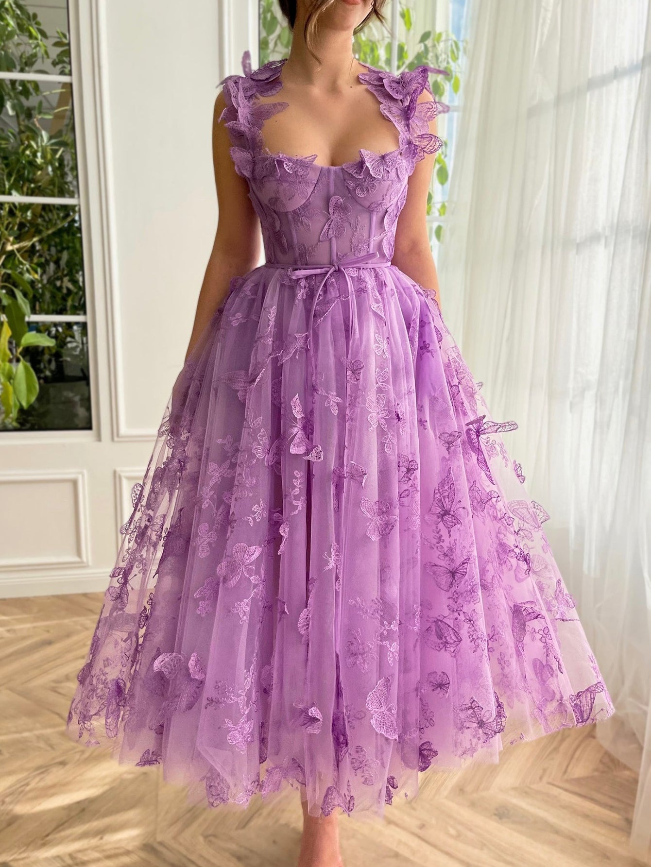 Midi tulle best sale prom dress