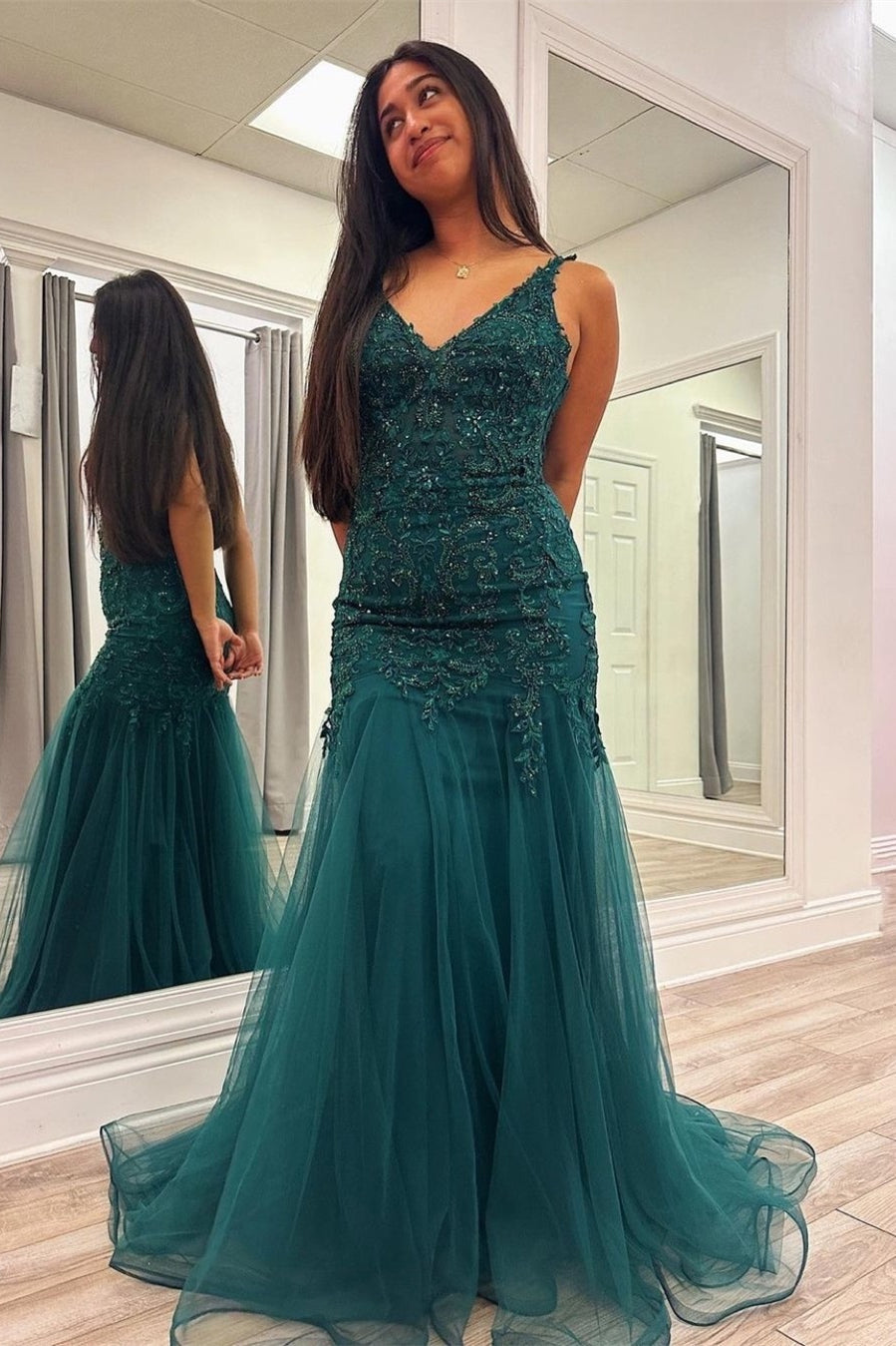 Kali Peacock Mermaid V-Neck Appliques Tulle Long Prom Dress | KissProm