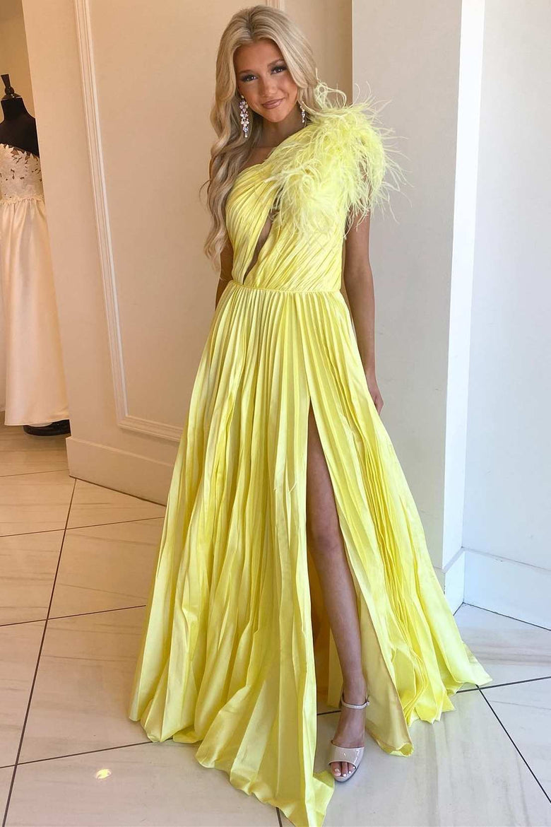 Raven |A Line Pleated One Shoulder Taffeta Prom Dress