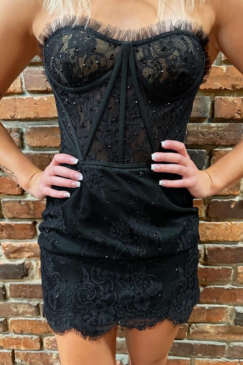 Amber | Black Strapless Eyelash Lace Short Dress - KissProm