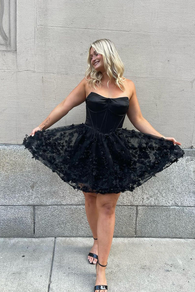 Chelle | Cute A Line Sweetheart Black Lace Short Homecoming Dressees - KissProm