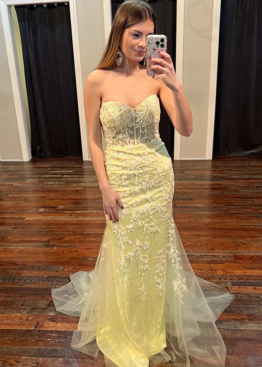 Evie |Mermaid Strapless Lace Prom Dress With Appliques - KissProm