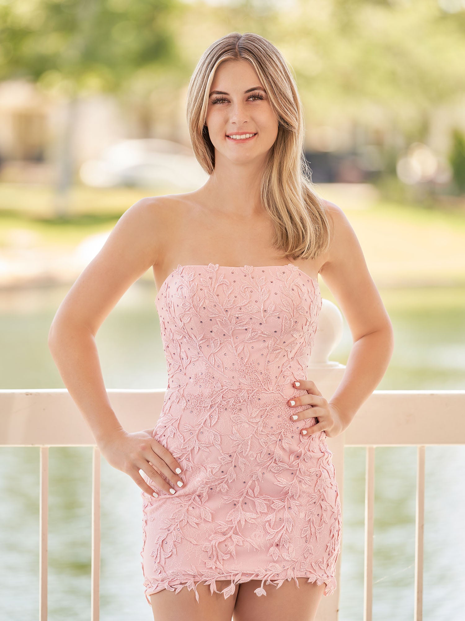 Damaris | Pink Tight Short Lace Homecoming Dress with Appliques