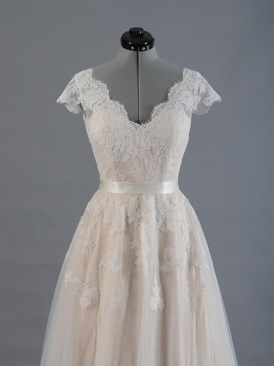 Nuria | Cap Sleeve V - Neck Lace Tulle Wedding Dress With Zipper Back - KissProm