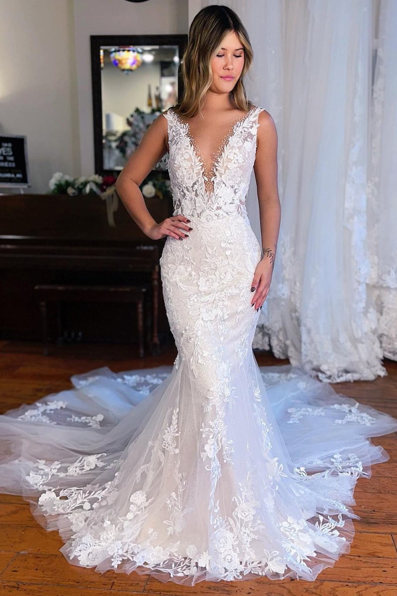 Violeta | White V - Neck Mermaid Long Lace Wedding Dress - KissProm