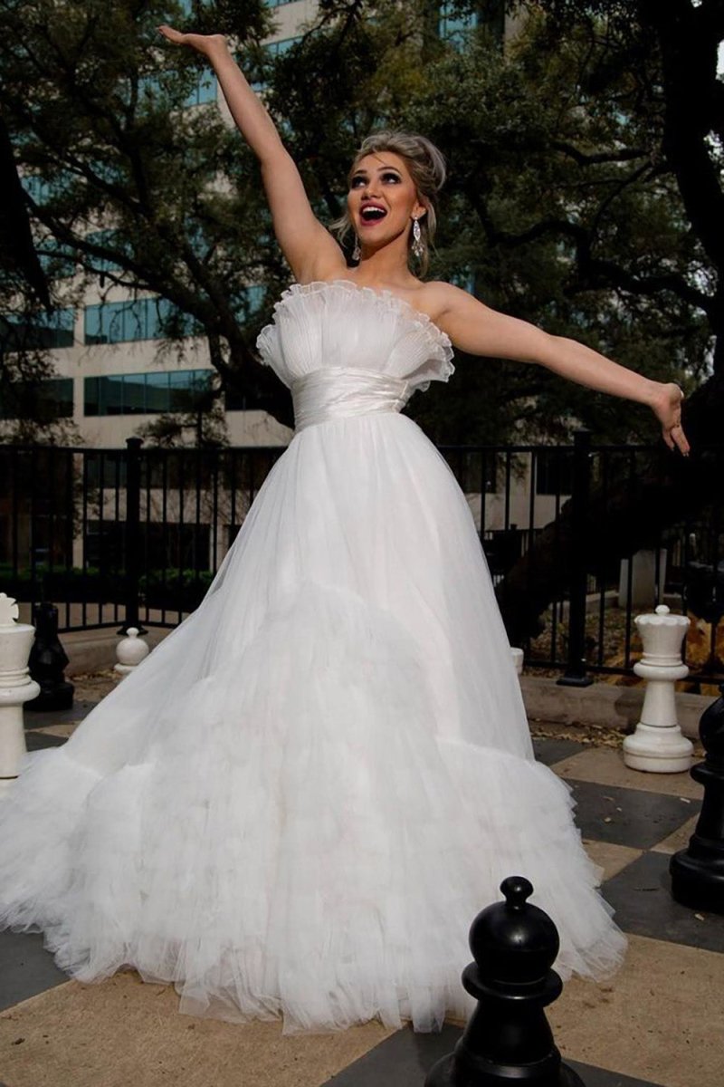 Jada | A - Line Strapless White Tulle Wedding Dress - KissProm