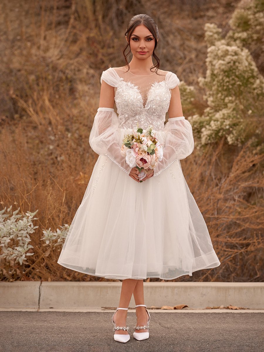 A - Line Sweetheart Long Sleeves Elegant Tulle Wedding Dresses With Appliques Lace - KissProm