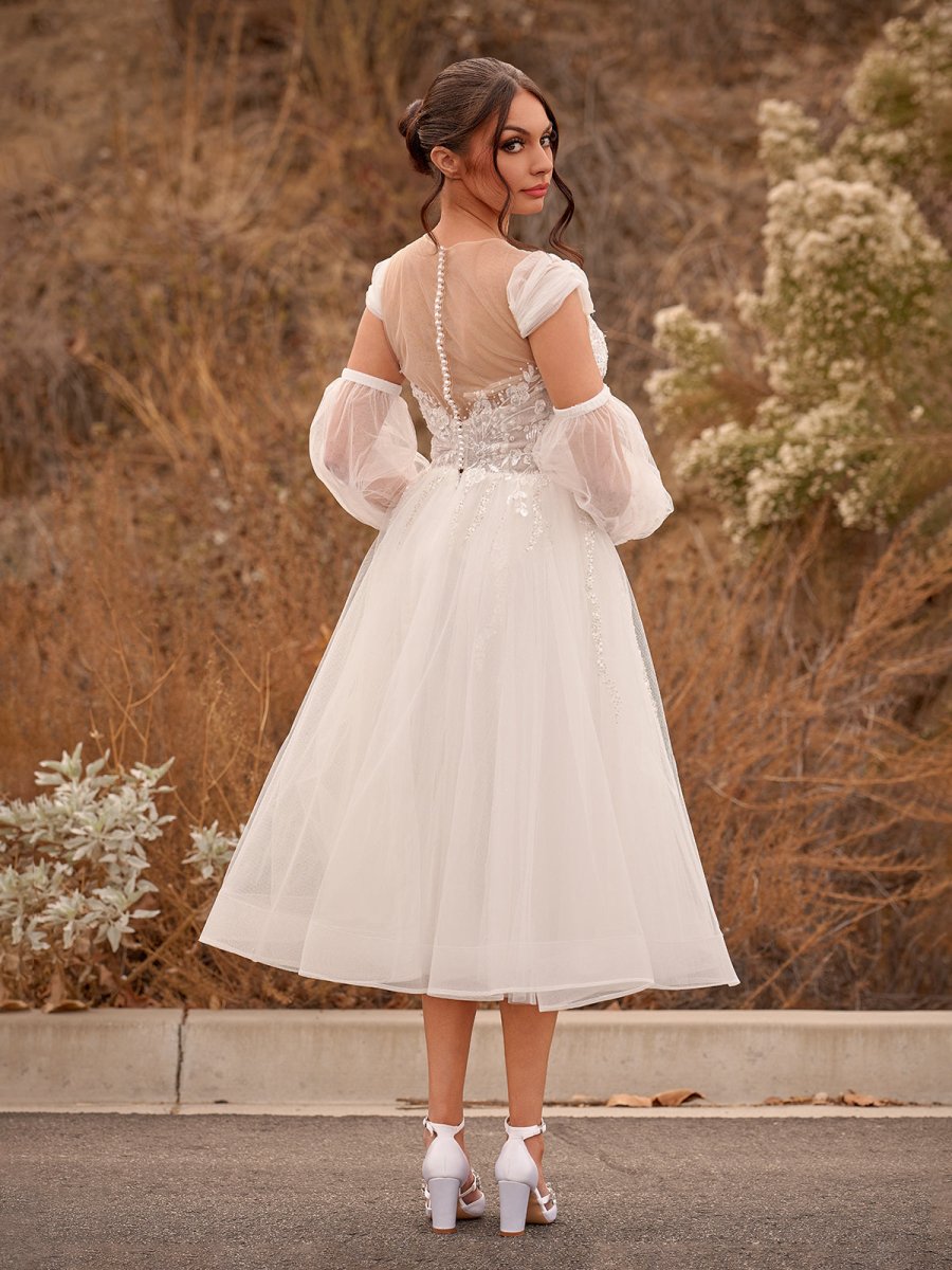 A - Line Sweetheart Long Sleeves Elegant Tulle Wedding Dresses With Appliques Lace - KissProm