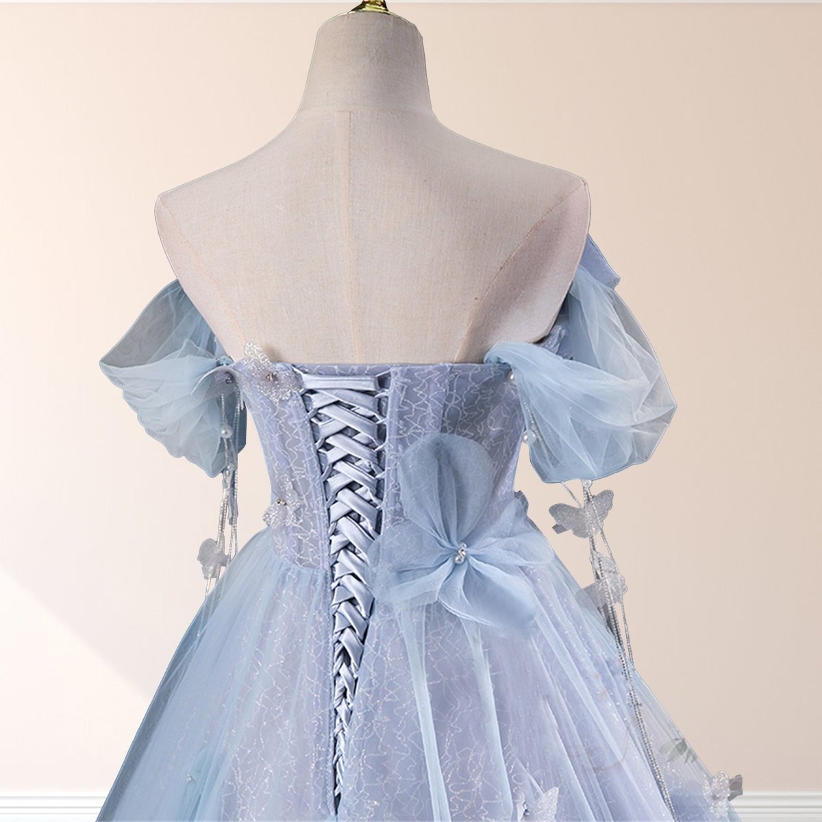 Ball - Gown Tulle Sweetheart Floor - Length Pearls Butterflies Quinceanera Dress with Appliqued - KissProm