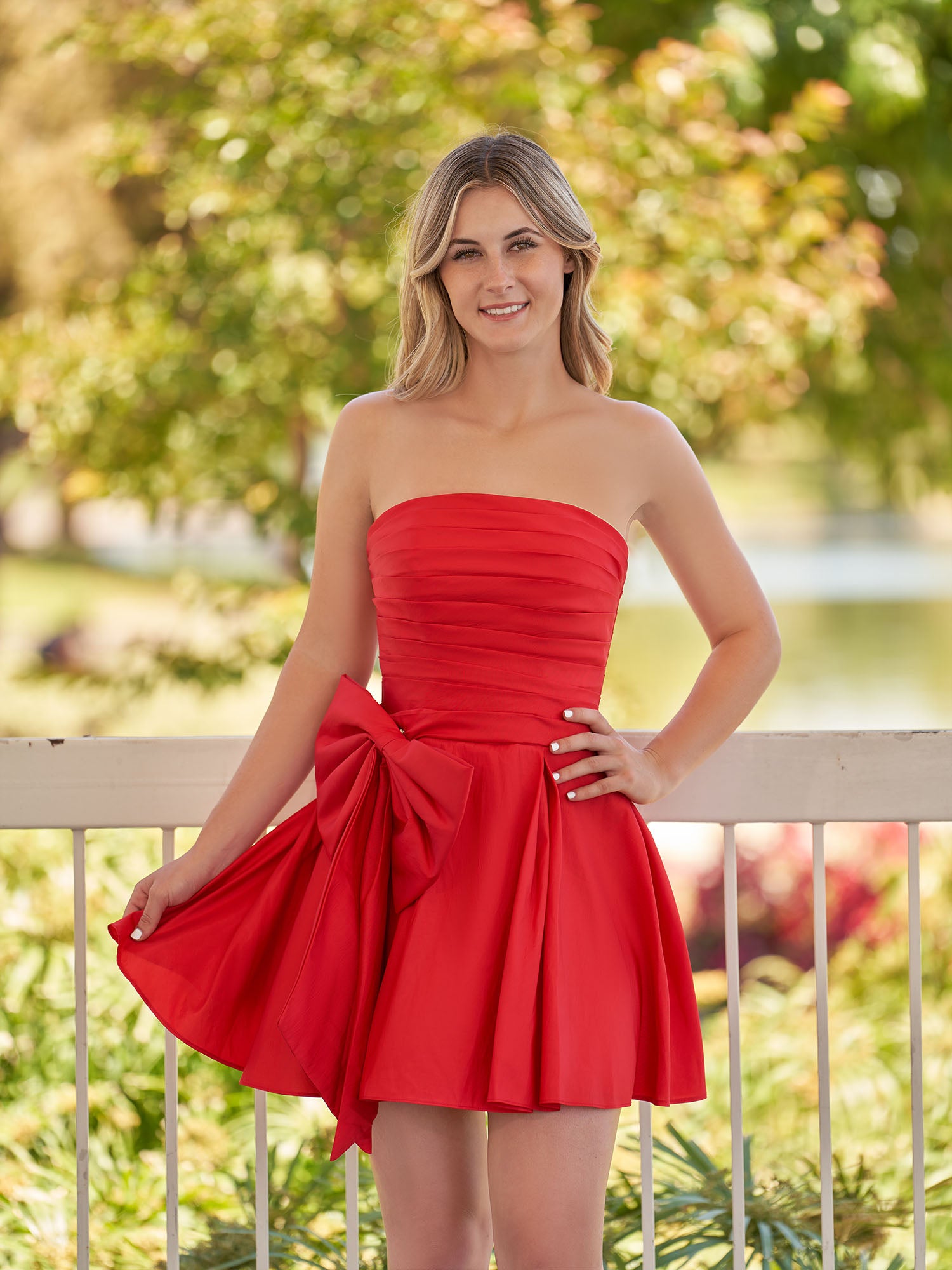 Fern | A-Line Red Strapless Mini Homecoming Dress with Bow