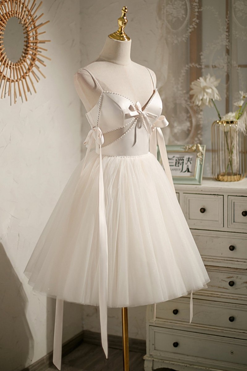 Estrella | Champagne Spaghetti Straps V - Neck Tulle Short Homecoming Dress with Bow - KissProm