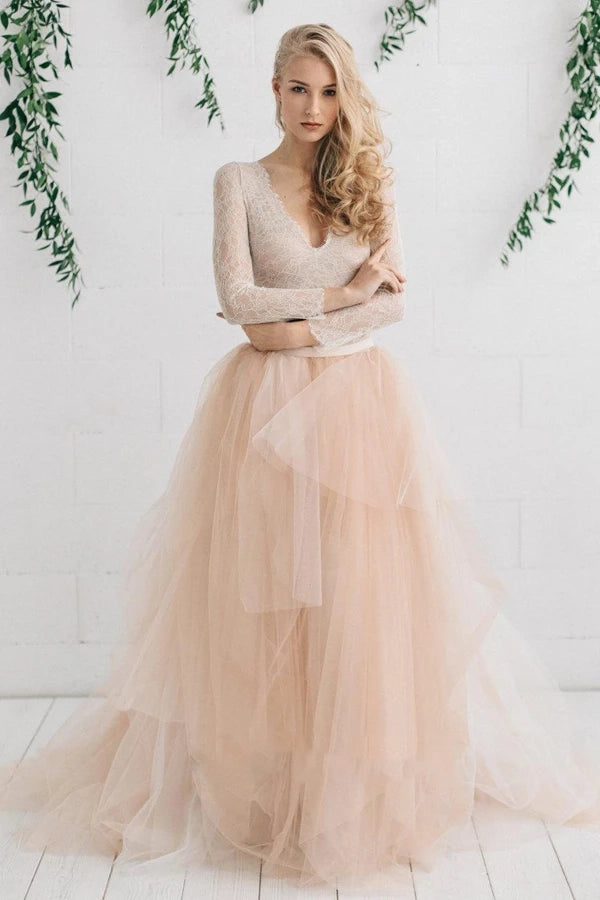 Tulle Satin Tiers Zipper V Neck Long Sleeves Wedding Dress